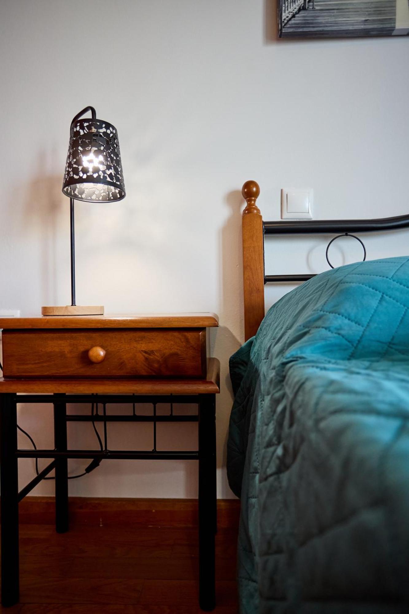 Chios Town Apartment - Heart Of Chios Town With 2 Minute Walk To The Beach 외부 사진